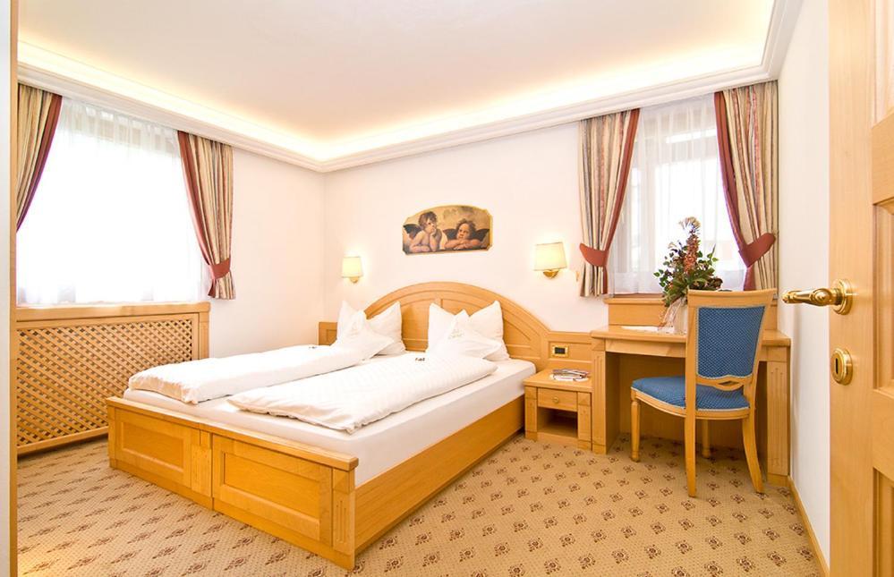 Residence Ciastel Ортізеї Екстер'єр фото