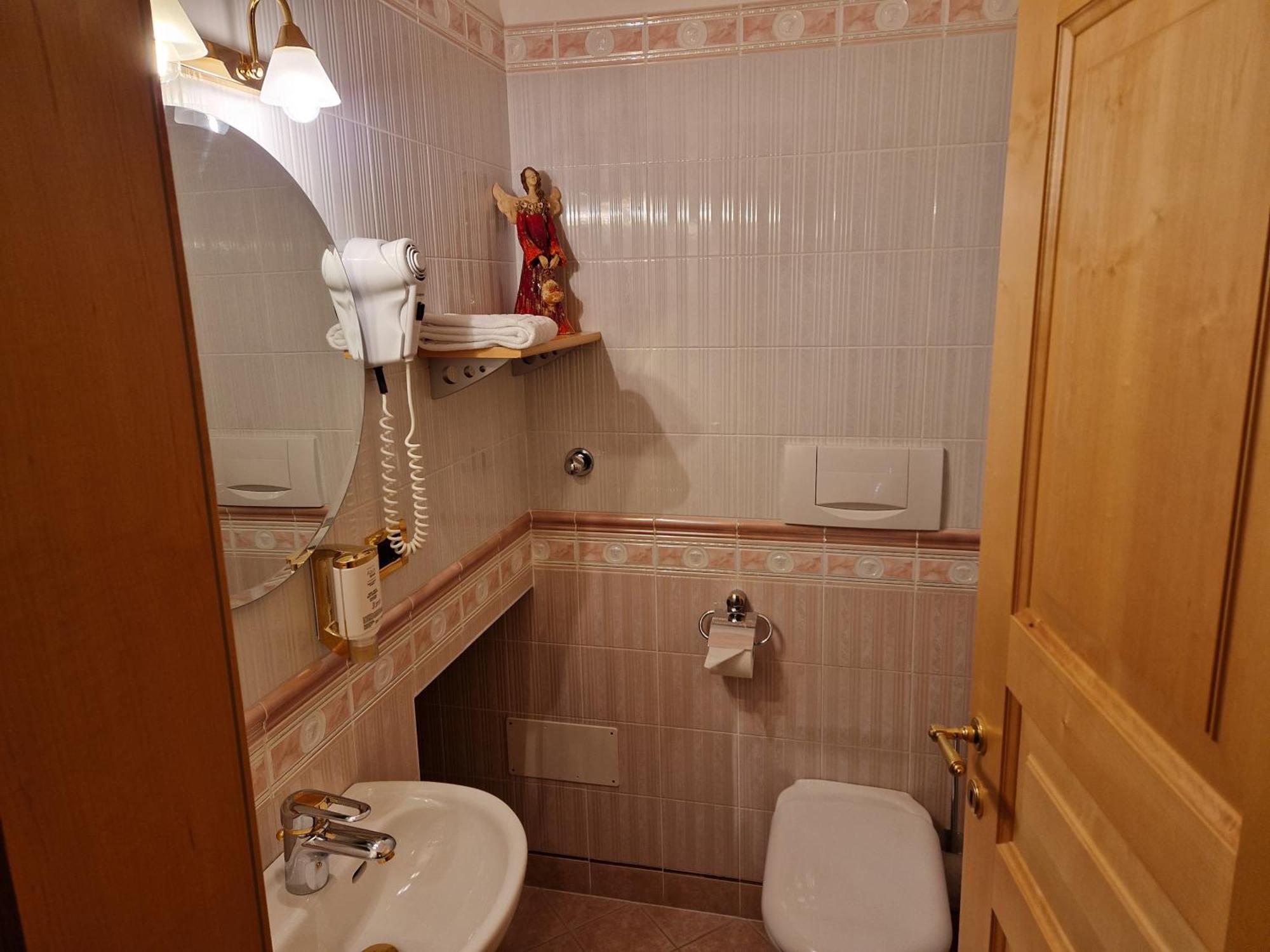 Residence Ciastel Ортізеї Екстер'єр фото