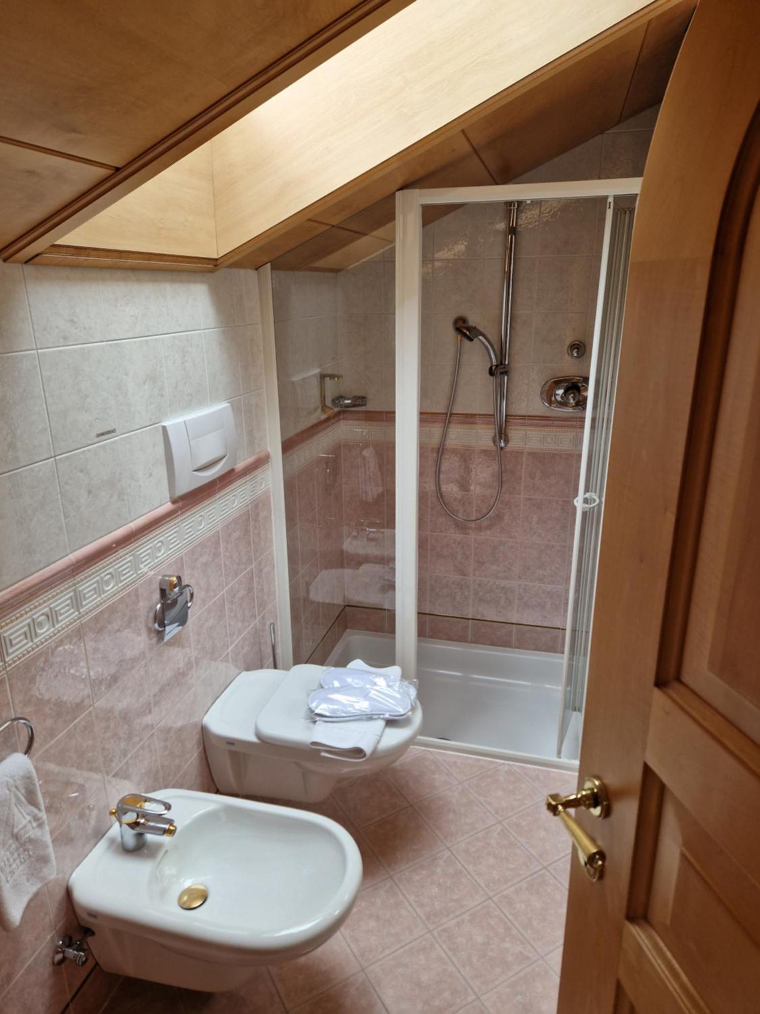 Residence Ciastel Ортізеї Екстер'єр фото